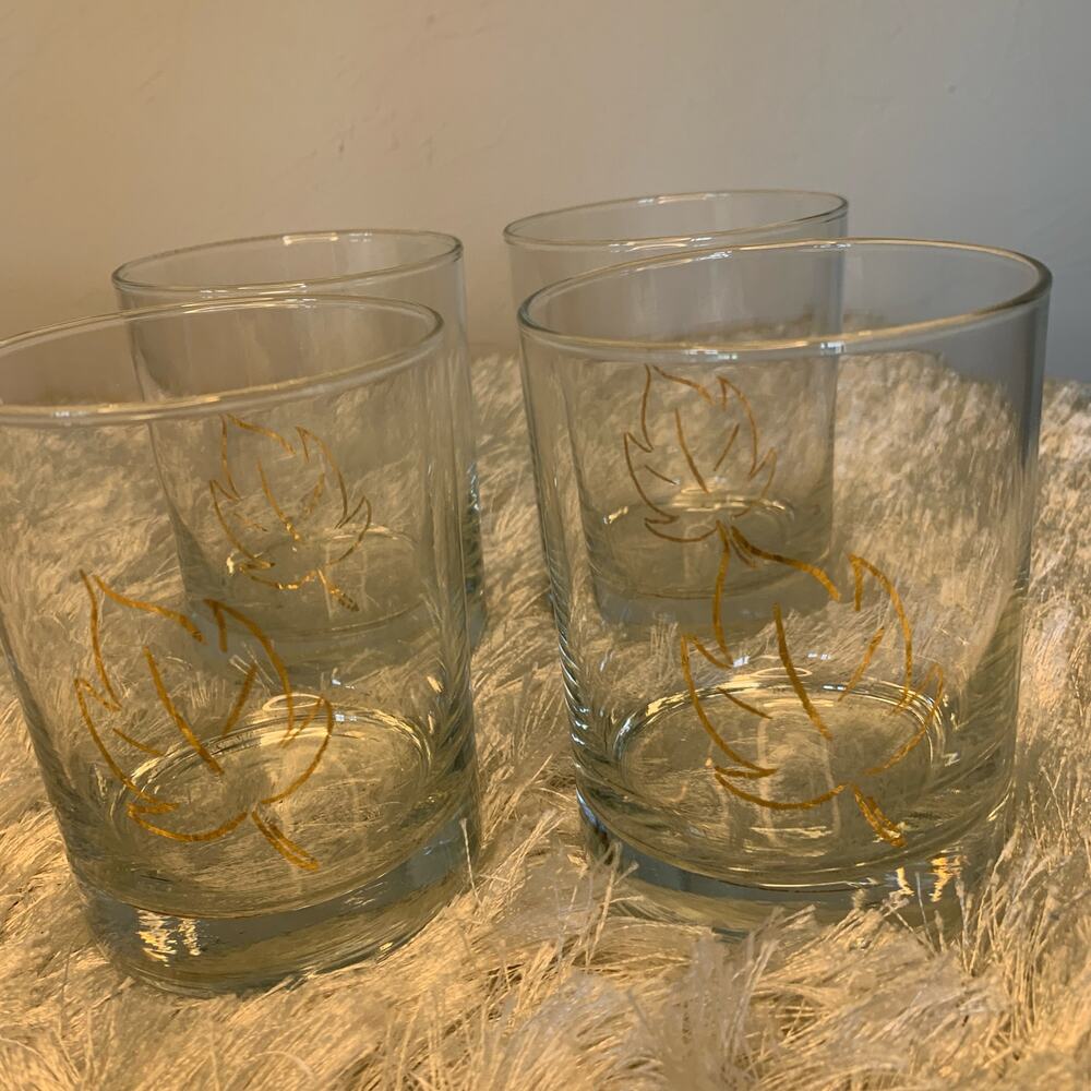 Rocks Glasses Gold Leaf Pattern Weighted Bottom